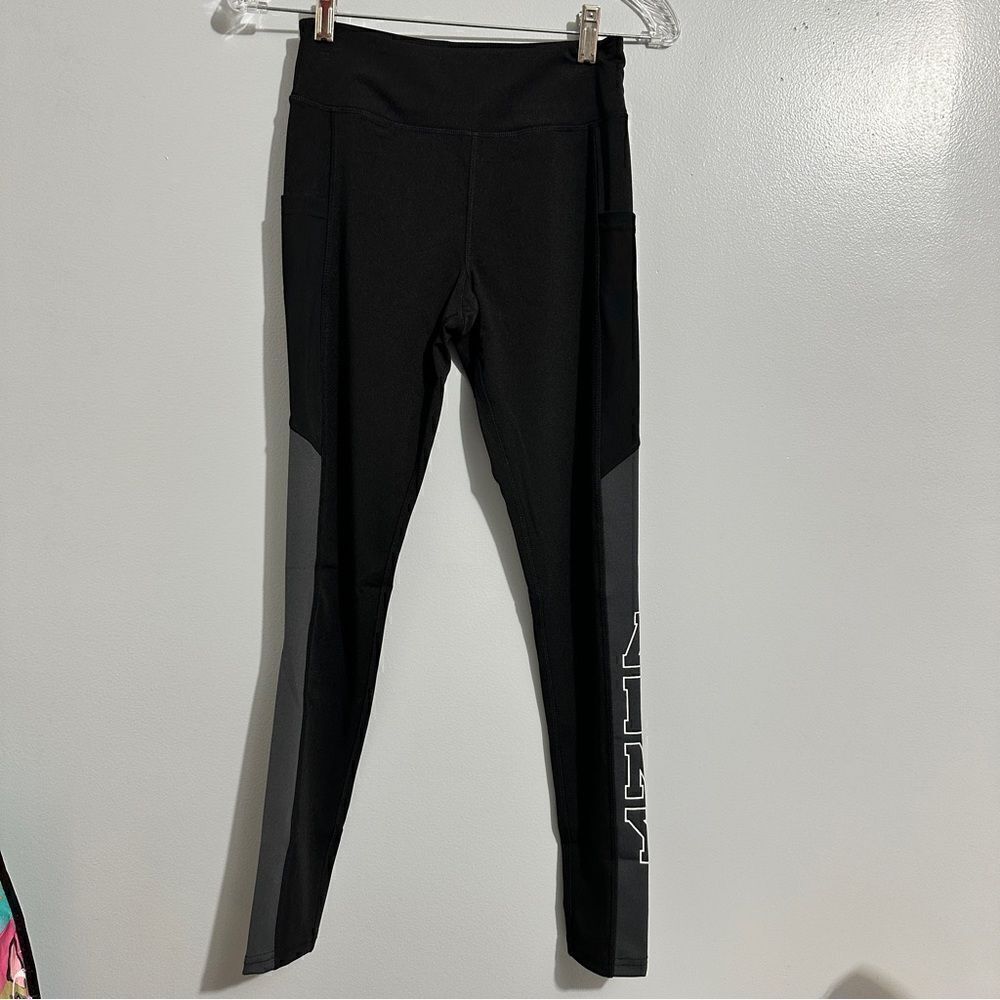 Army Performance new black & gray leggings-pockets army on leg size S